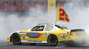 Kevin Harvick wins Pennzoil Victory Challenge Kevin Harvick wins Pennzoil Victory Challenge